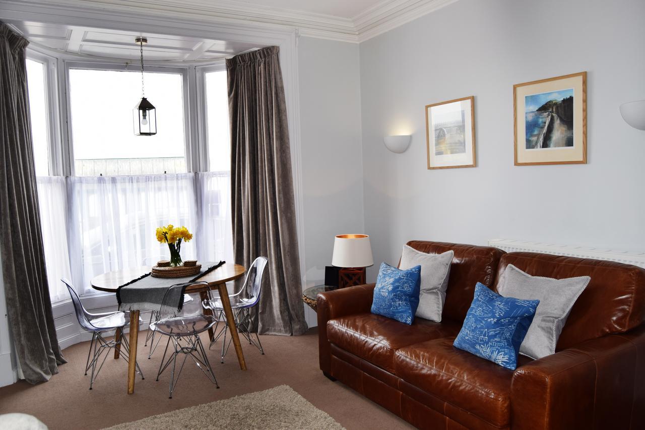 Awel Mor Holiday Apartment Абъристуит Екстериор снимка